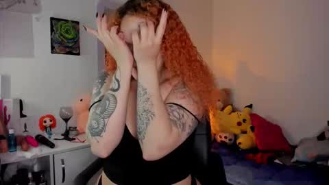 Caro online show from April 2026 01:03:01 PM