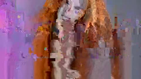 Snapshot of alaska_colors chatting on May 2026 01:51:02 PM Caro online show from May 2026 01:51:02 PM