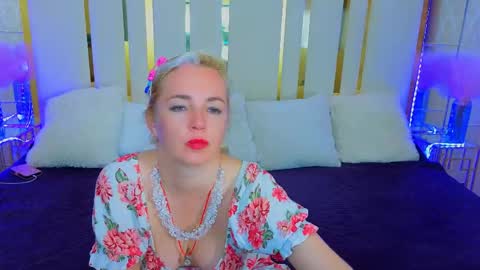 Snapshot of alaska_si chatting on June 2026 05:43:02 AM alaska_si online show from June 2026 05:43:02 AM