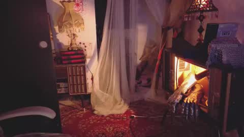 Alaska Grace       online show from December 2025 04:21:01 AM