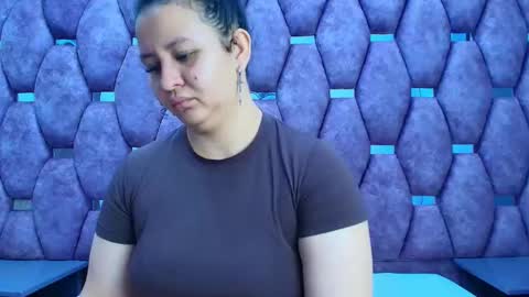 Snapshot of alasmith_ chatting on May 2026 02:39:01 AM AlaSmith online show from May 2026 02:39:01 AM