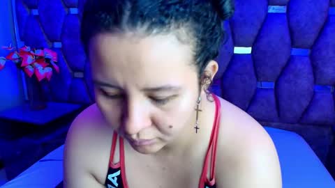 Snapshot of alasmith_ chatting on June 2026 02:39:01 AM AlaSmith online show from June 2026 02:39:01 AM