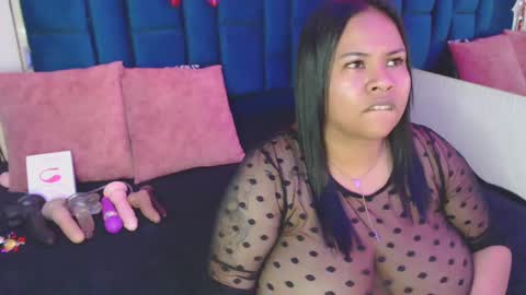 Snapshot of alba_sex10 chatting on March 2025 05:18:02 PM alba online show from March 2025 05:18:02 PM