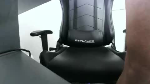 Snapshot of albanianking07 chatting on January 2025 07:58:02 PM albanianking07 online show from January 2025 07:58:02 PM