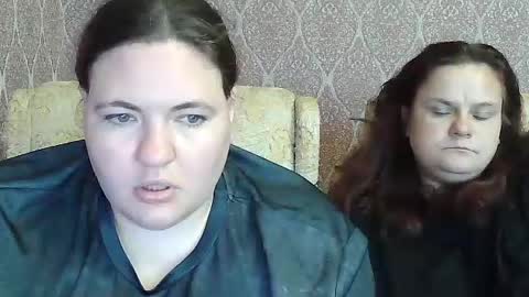 Snapshot of albertaandsharon chatting on July 2026 05:38:02 PM AlbertaAndSharon online show from July 2026 05:38:02 PM