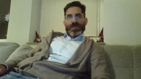 Snapshot of alcatrazcage chatting on December 2024 09:22:01 PM Alcatrazcage online show from December 2024 09:22:01 PM
