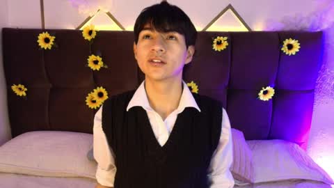 ale_aurarashi online show from April 2026 11:53:01 AM