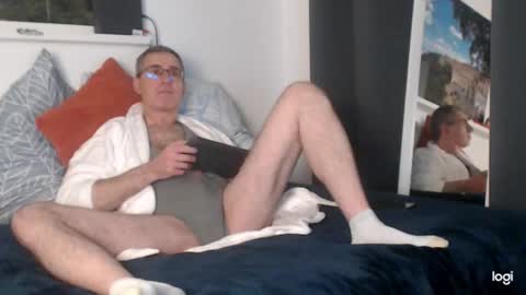 Snapshot of alec_gaython chatting on January 2026 11:47:02 PM Alec Dubolsz online show from January 2026 11:47:02 PM