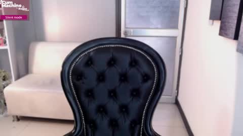 Snapshot of aleesha_cameron02 chatting on April 2026 07:49:01 PM Ale online show from April 2026 07:49:01 PM