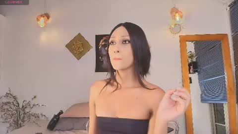 Snapshot of aleexiiaa chatting on July 2026 05:05:01 AM aleexiiaa online show from July 2026 05:05:01 AM
