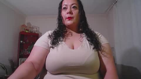 aleia taylor online show from October 2025 12:42:02 AM