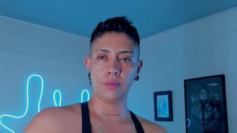 Snapshot of aleja1214 chatting on October 2025 03:05:02 AM Alejandra online show from October 2025 03:05:02 AM