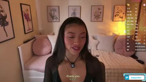 Alejandhra online show from May 2026 12:54:01 PM