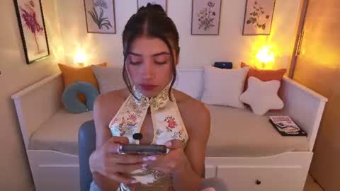 Alejandhra online show from July 2026 12:30:02 PM