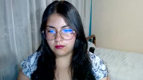 Snapshot of alejandraa_33 chatting on June 2026 09:25:02 AM Alejandra online show from June 2026 09:25:02 AM