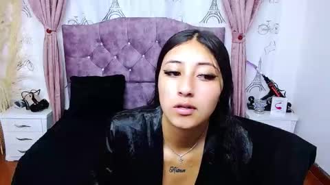 Snapshot of alejandracastr chatting on October 2025 11:19:02 AM ALEJANDRA online show from October 2025 11:19:02 AM
