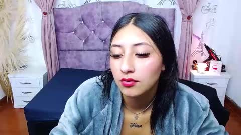 Snapshot of alejandracastr chatting on October 2025 06:35:02 AM ALEJANDRA online show from October 2025 06:35:02 AM