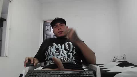 alejandrocock online show from March 2025 05:54:01 PM