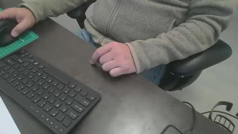 Snapshot of alejarojas chatting on December 2025 06:58:01 PM AlejoRojas online show from December 2025 06:58:01 PM