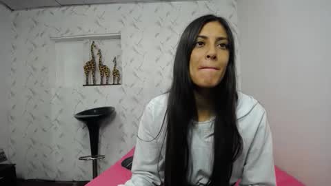 Snapshot of alejaxxxhot chatting on March 2026 03:05:02 PM alejaxxxhot online show from March 2026 03:05:02 PM