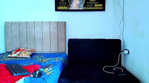 alejo_21cm online show from February 2026 08:09:01 AM