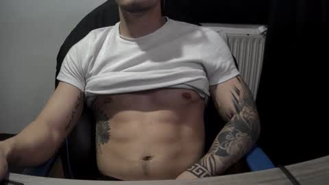 Snapshot of alejoduarte16 chatting on May 2026 07:15:02 AM alejoduarte16 online show from May 2026 07:15:02 AM
