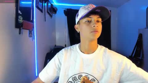 alejo online show from October 2025 09:42:01 AM