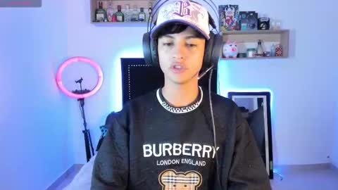 alejo online show from November 2025 08:14:01 AM