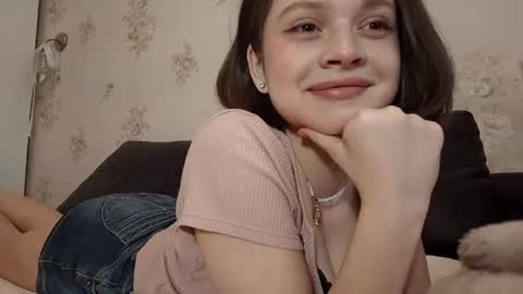 Snapshot of aleksamoon9 chatting on June 2026 11:53:01 AM aleksamoon9 online show from June 2026 11:53:01 AM