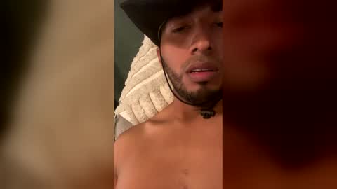 alemart2010 online show from April 2026 06:13:01 AM