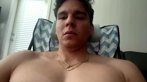 Snapshot of alemoy chatting on May 2026 08:28:01 PM alemoy online show from May 2026 08:28:01 PM