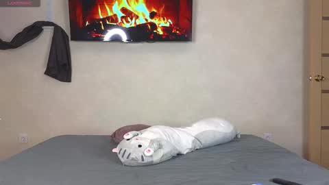 Alena online show from November 2025 02:18:01 PM