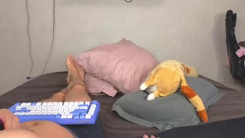 Alena online show from April 2026 11:49:01 AM