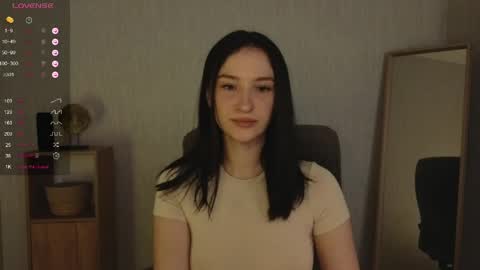 Snapshot of alena_navi chatting on May 2026 02:02:01 PM Alena online show from May 2026 02:02:01 PM