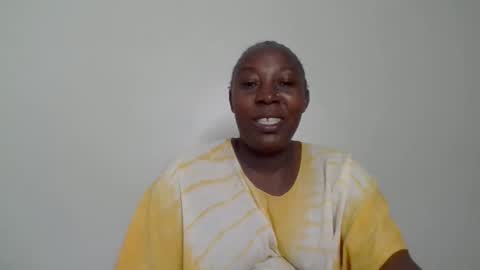 Snapshot of alesha_ chatting on November 2025 08:03:01 AM Noreen Kennth and Emilly online show from November 2025 08:03:01 AM