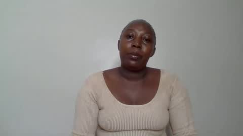 Snapshot of alesha_ chatting on November 2025 05:40:02 AM Noreen Kennth and Emilly online show from November 2025 05:40:02 AM