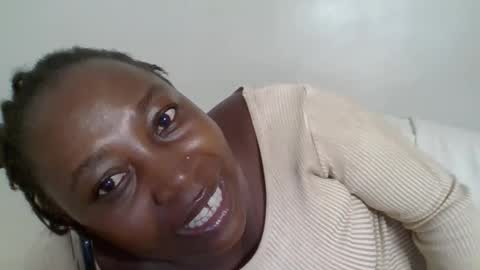 Noreen Kennth and Emilly online show from February 2026 07:09:02 AM