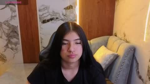 Snapshot of alesia_v chatting on July 2026 03:13:02 AM Live 1000pm 600am COLOMBIAN HOUR online show from July 2026 03:13:02 AM