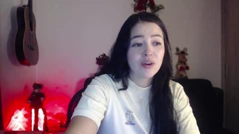 Aleska online show from December 2025 02:47:02 PM
