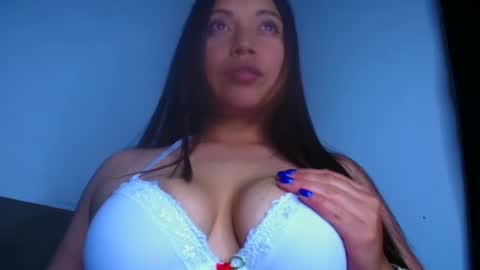 Snapshot of aleska_dollx chatting on February 2025 02:34:01 AM QUEEN OFF MILk IM BACK 15 NOV online show from February 2025 02:34:01 AM