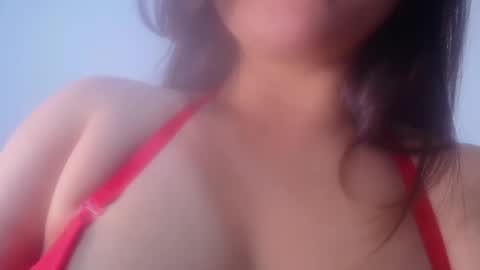Snapshot of aleska_dollx chatting on September 2025 10:45:01 PM QUEEN OFF MILk IM BACK 15 NOV online show from September 2025 10:45:01 PM