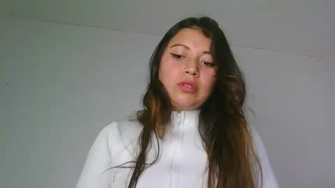 Snapshot of aleska_dollx chatting on October 2025 04:05:02 PM QUEEN OFF MILk IM BACK 15 NOV online show from October 2025 04:05:02 PM