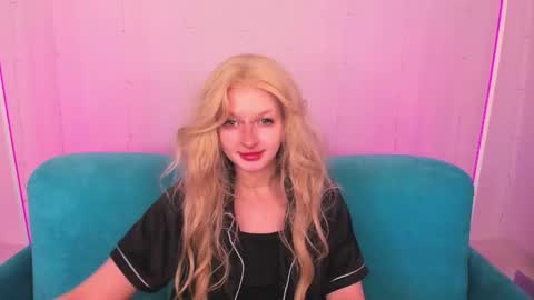 alessakiss online show from November 2025 08:57:01 AM