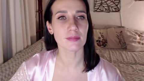 Sandra online show from December 2024 07:48:02 PM