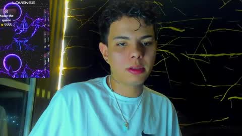 Alessandro online show from April 2026 03:02:01 AM