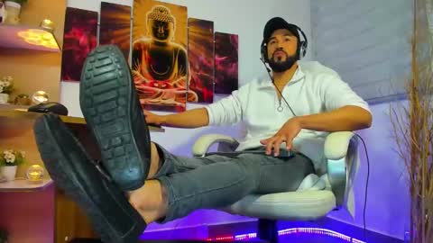 ALESSANDRO  WYE online show from January 2025 08:18:02 AM