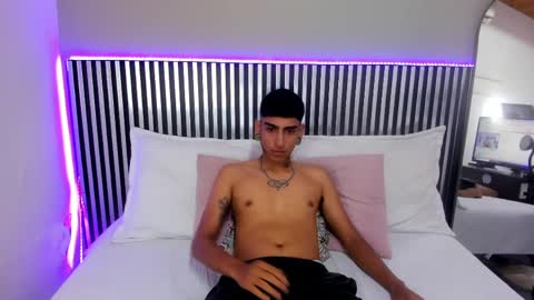 Alessandro  online show from May 2026 01:50:02 PM