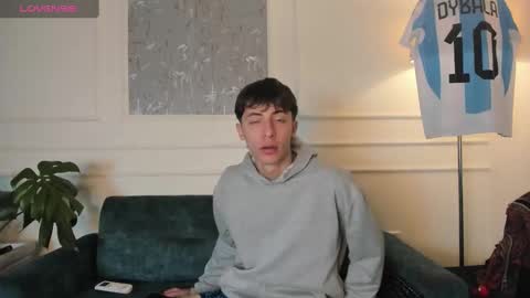 Alessandro Dybala online show from March 2025 03:24:01 PM