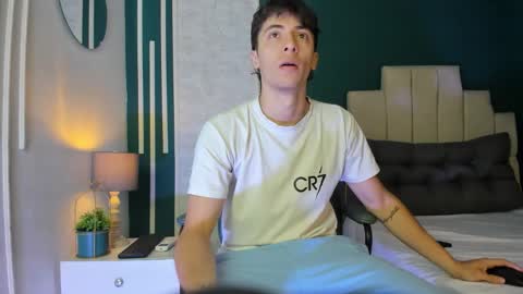 Alessandro Dybala online show from January 2026 12:42:02 PM