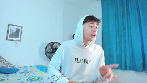 Alessandro Dybala online show from March 2026 12:27:02 PM